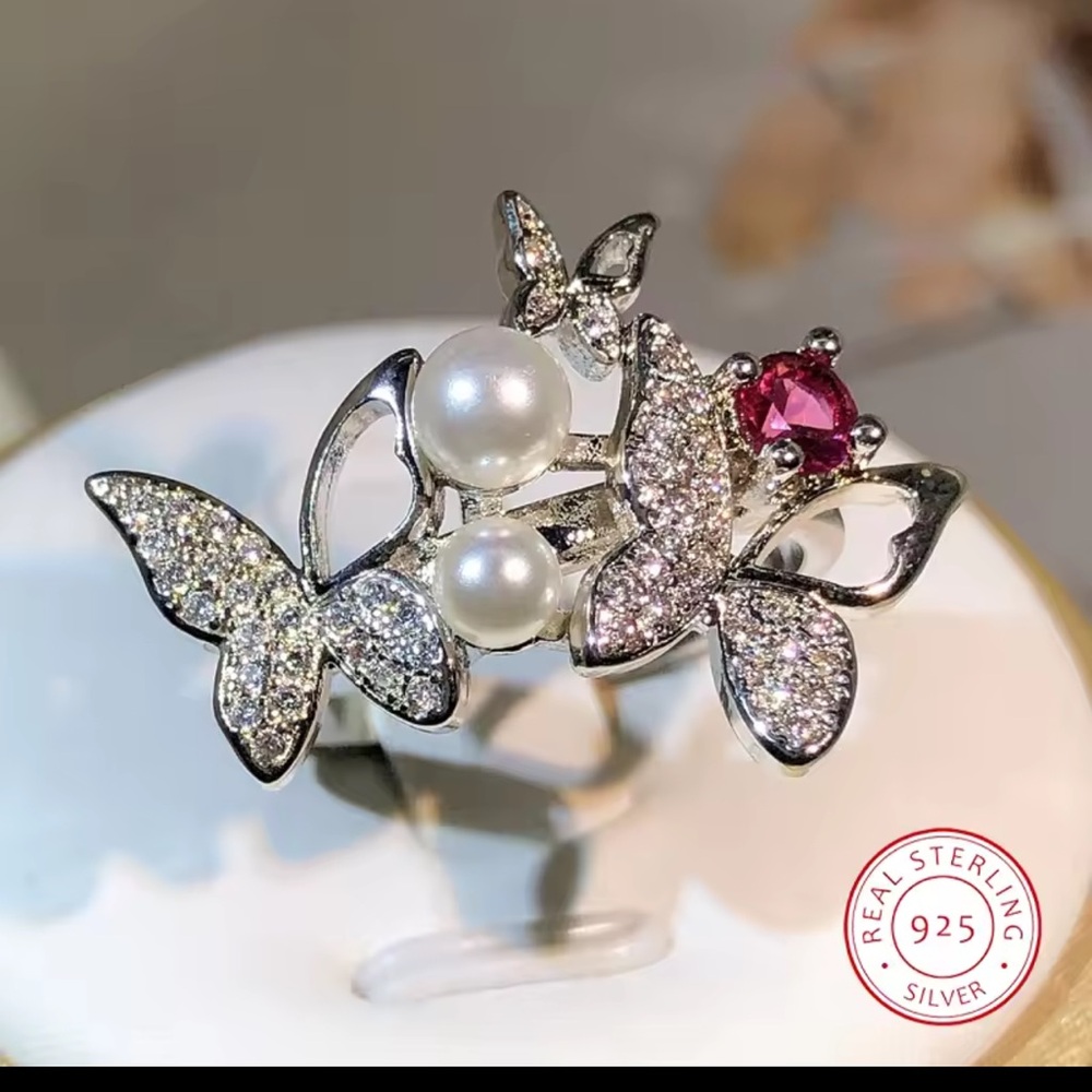 Pure  silver 925 stamped butterfly ring with swarovski elements size 8 #112